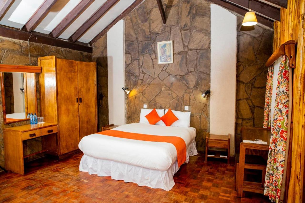 Naro Moru River Lodge Eksteriør billede